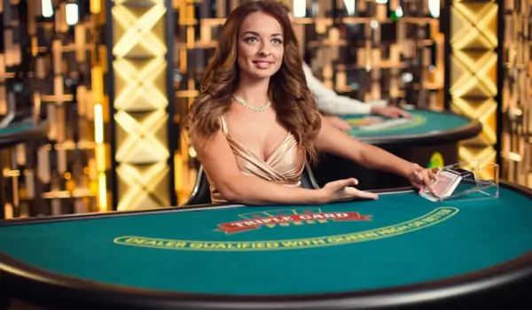 Live Poker